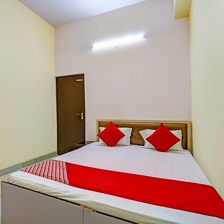 Hotel O Aj Star Hotel ファリーダーバード エクステリア 写真